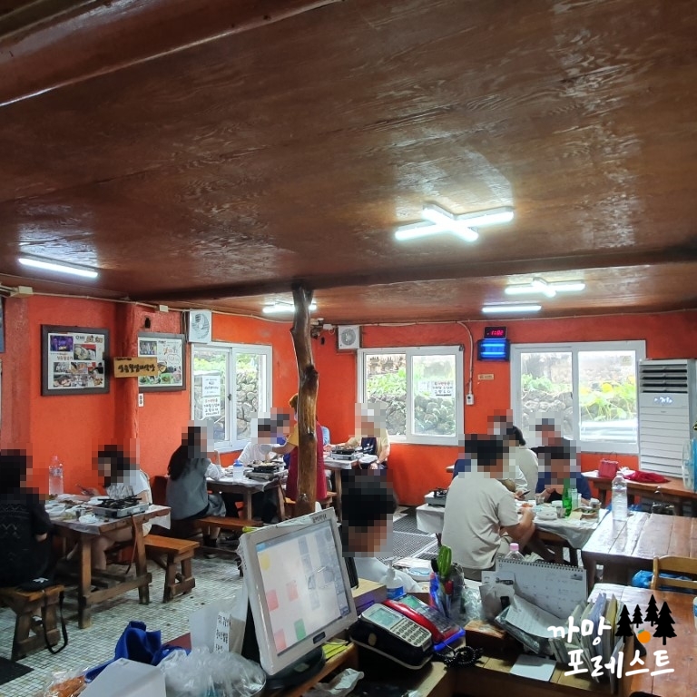 제주 성읍 칠십리 식당 매장 내부