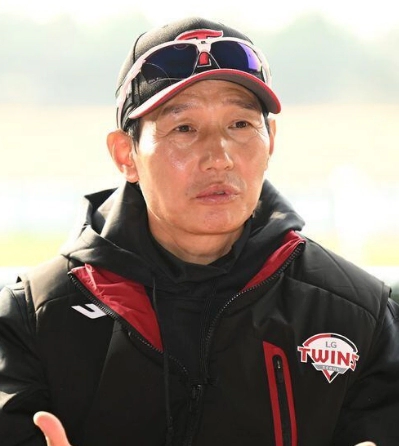 염경엽 감독 프로필 나이 고향 학력 연봉