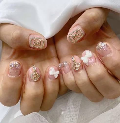 네일이블링블링