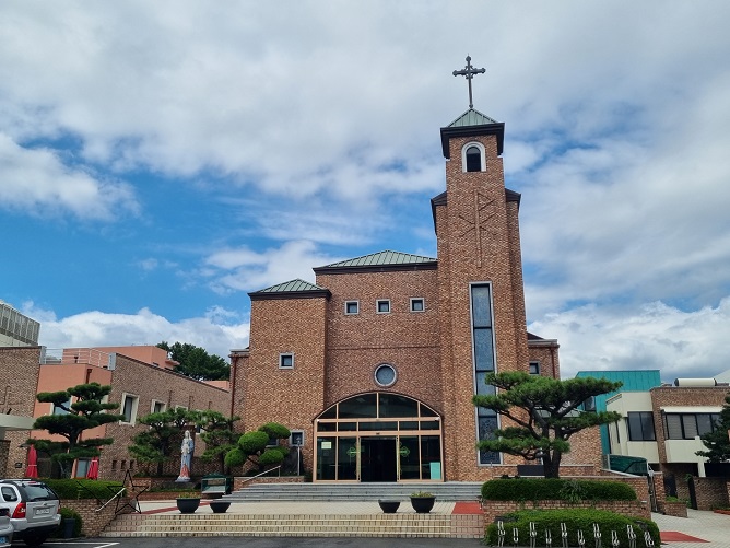 제주 서귀복자성당