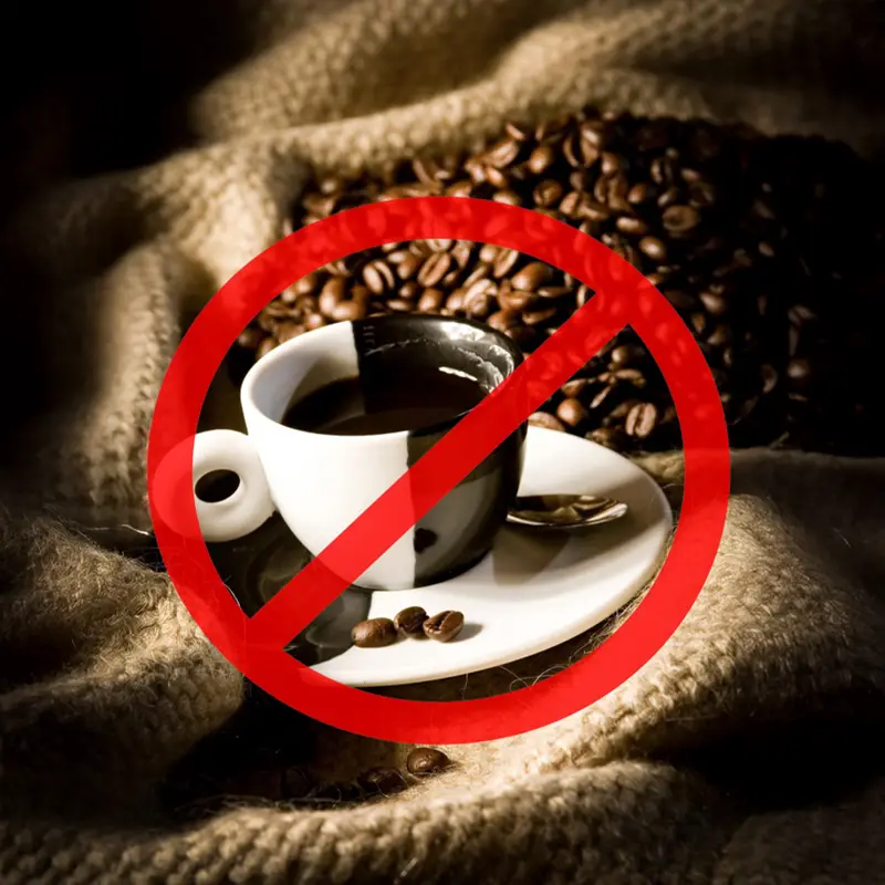 수면을 방해하는 카페인 음료