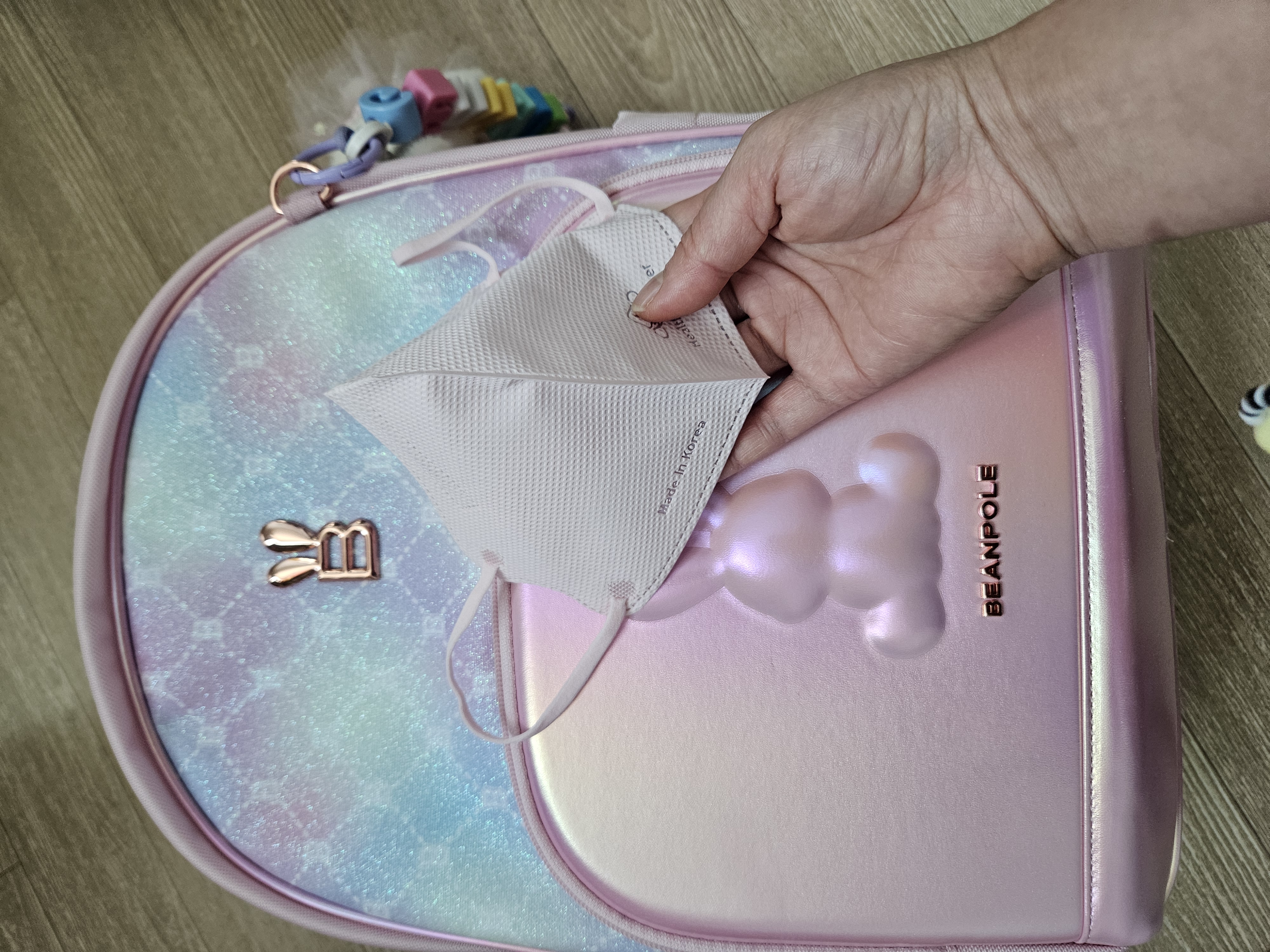 미세먼지 심한 날 초등 책가방 관리법과 준비물