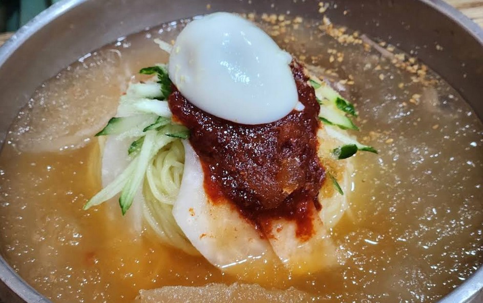 국제밀면 본점 솔직 리뷰, 물밀면&middot;비빔밀면 무엇이 더 인기일까?