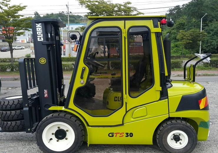 클락-지게차-캐빈-시공