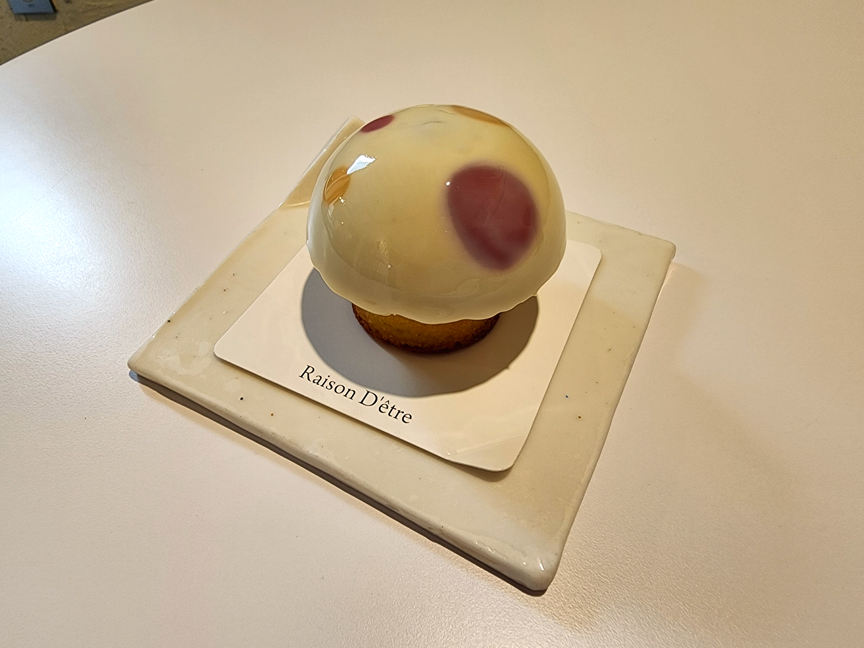 서촌레종데트르_피스타치오버섯