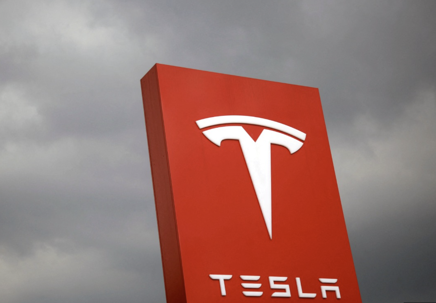 테슬라 주가 급락과 변동성 확대 원인 분석