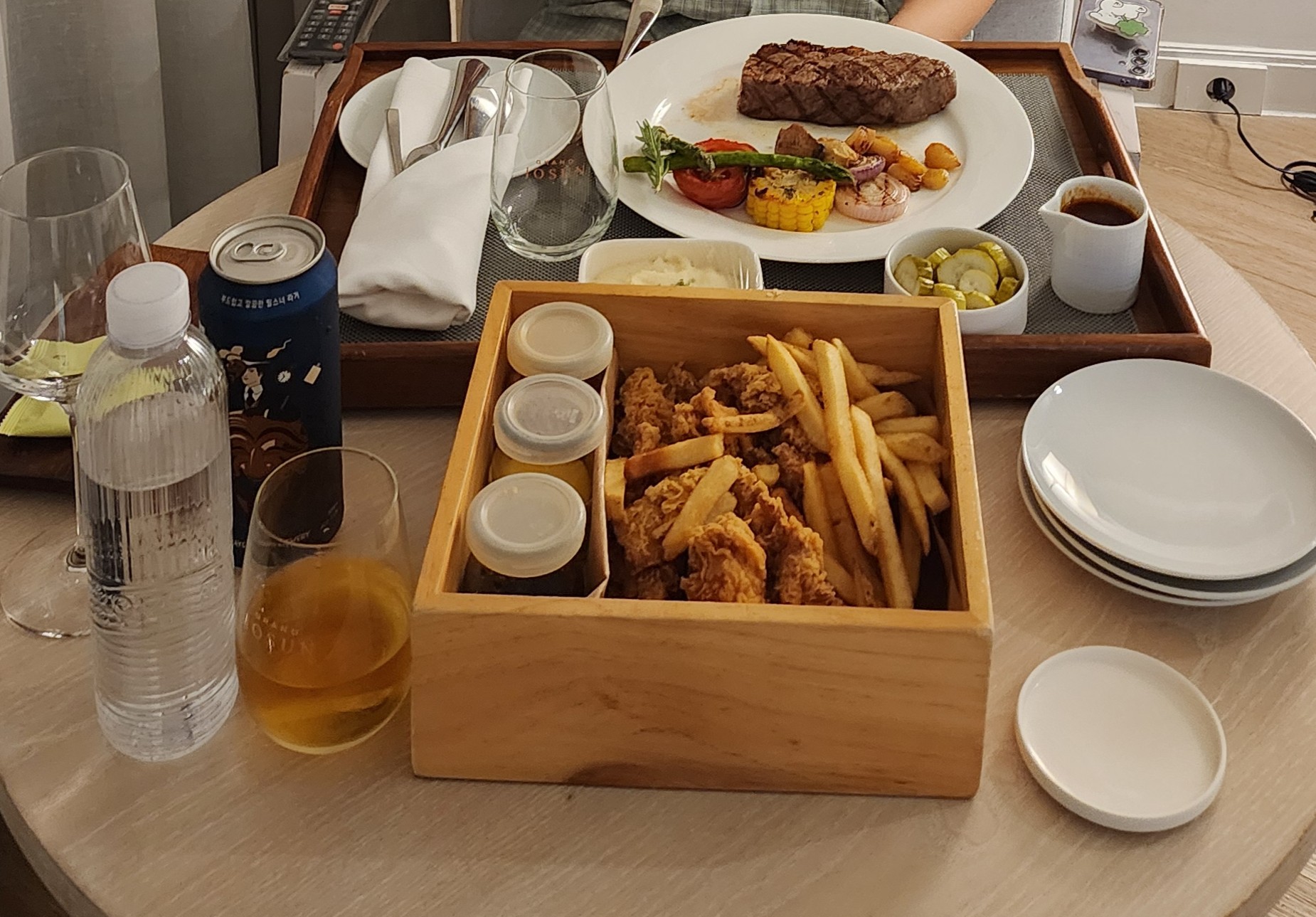 룸서비스가 이 정도 퀄리티라고? 그랜드 조선 제주 '인룸다이닝' 추천 메뉴 3가지