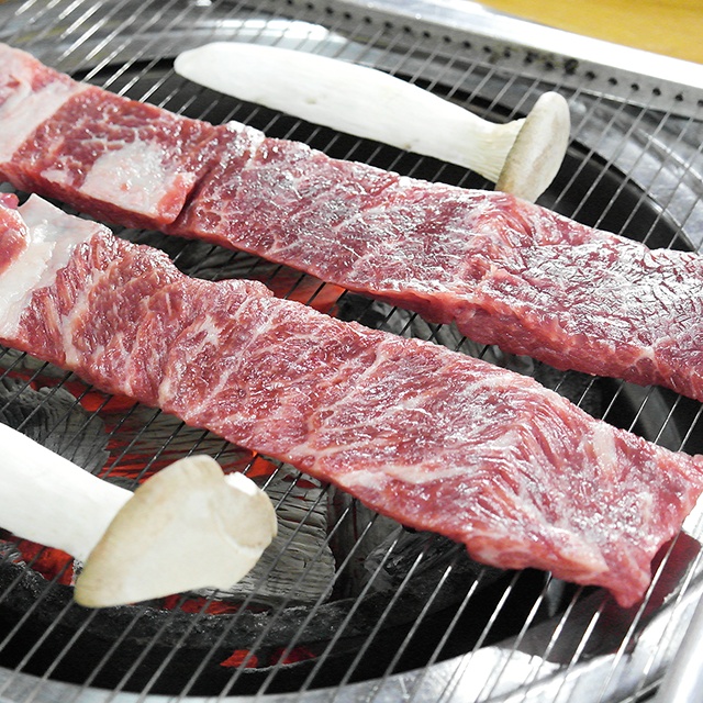 6시내고향 포천 김갑수, 장민호가 감탄하며 폭풍흡입한 이동갈비 소갈비 돼지갈비 숯불갈비 구이 맛집 추천