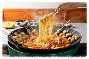 통큰솥뚜껑닭볶음탕