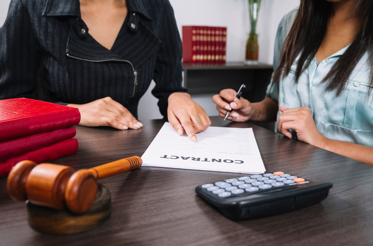 &ldquo;법률 상담&amp;#44; 비용이 무서워 못 받는다?&rdquo; 이젠 &lsquo;법률 상담 무료&rsquo;가 대세!