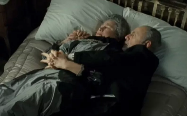 영화 속 노부부의 모습