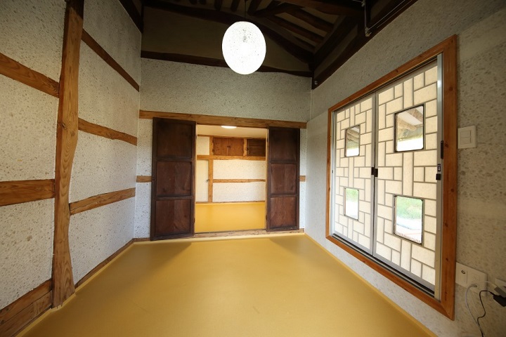 고창 술암제 한옥 방