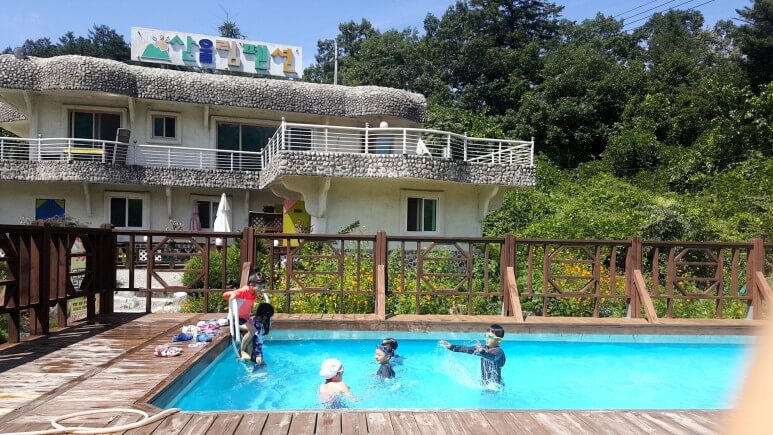 강촌 산울림 펜션