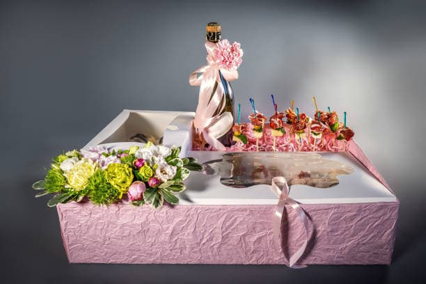 슬픔과 음식: 각국의 장례식 음식과 감정 치유 과정