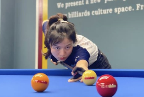 베트남 여자 프로당구선수, 응우옌 린뀐 나이