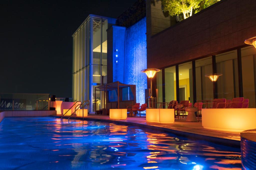 후쿠오카-수영장-호텔-추천