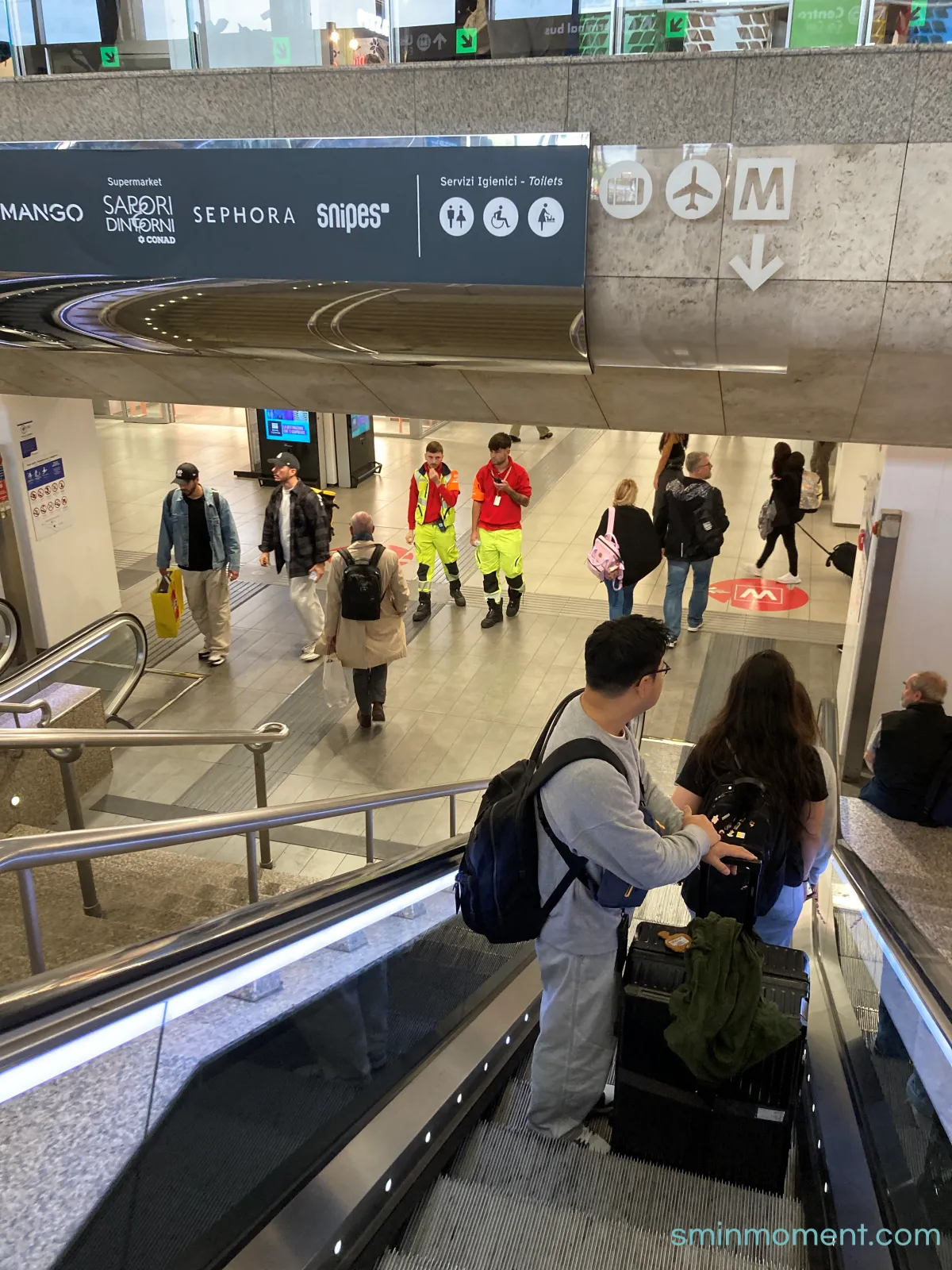 이탈리아-피렌체-아침-산타마리아노벨라역-로마-테르미니역-콜로쎄오역-지하철타러가기-에스컬레이터