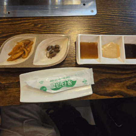 미친양꼬치 테이블 구성