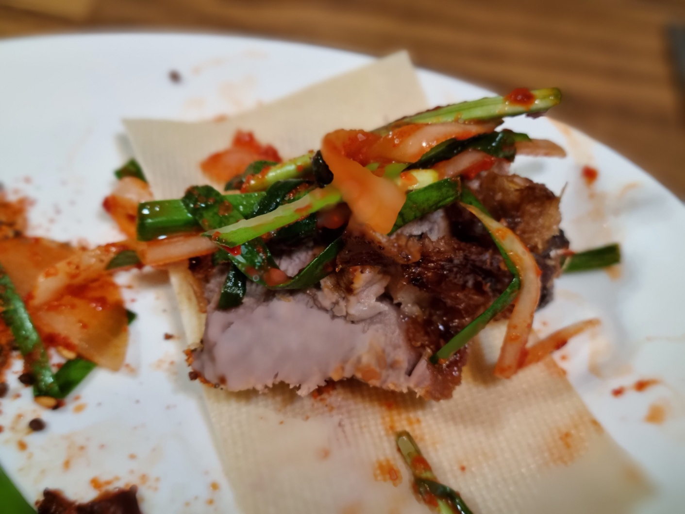 건두부_부추무침에_싸먹는_양고기