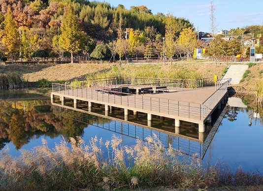 경남 여행지 추천 ❘ 진주 가볼만한 곳 베스트 10. 물초울공원