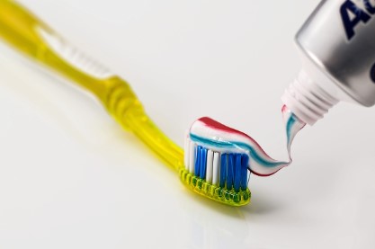 화장실 청소가 쉬워지는 마법! 간단한 도구만으로 가능