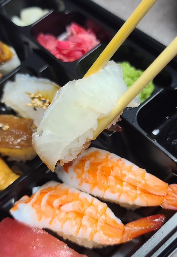 로봇초밥마켓 배달음식 성남중원점 배달완료 내돈내산 구성품 특모듬초밥 광어초밥