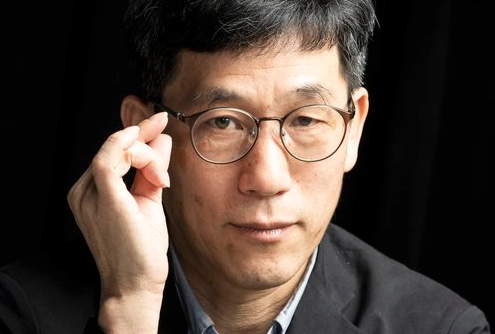 진중권 프로필 나이 고향 학력 교수 경력