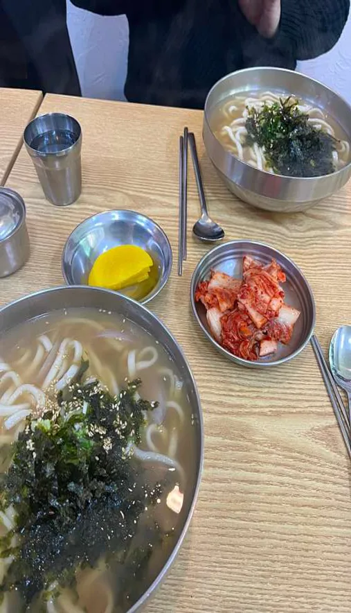 황기순의손칼국수&왕돈까스 관양점