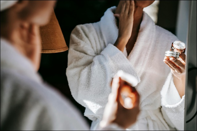 잇몸 내려앉음 원인 치료방법 공유