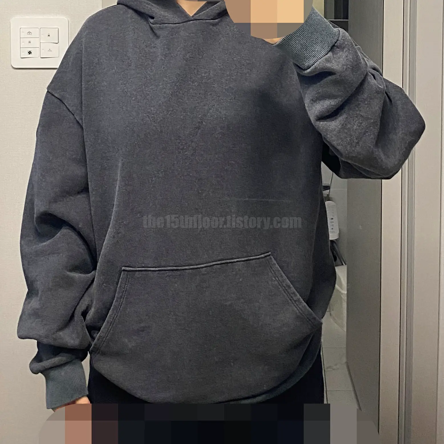  구매한 제품 (Chill Vintage Wash Hoodie/ 칠 빈티지 워시 후디) 