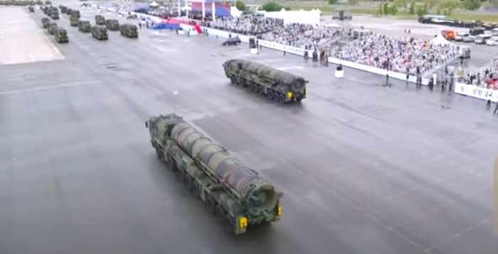 현무-5 퍼레이드