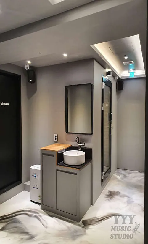 YYY 뮤직 스튜디오