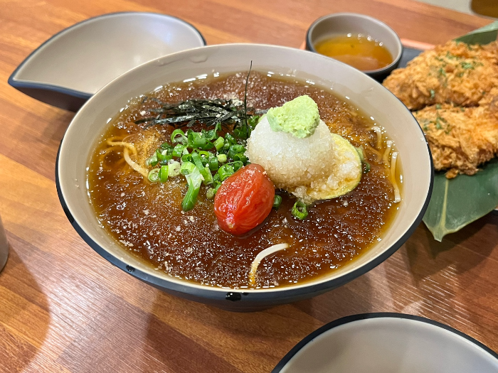 시원한 냉모밀의 모습