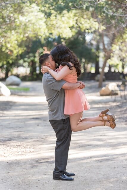 김충재 정은채 열애