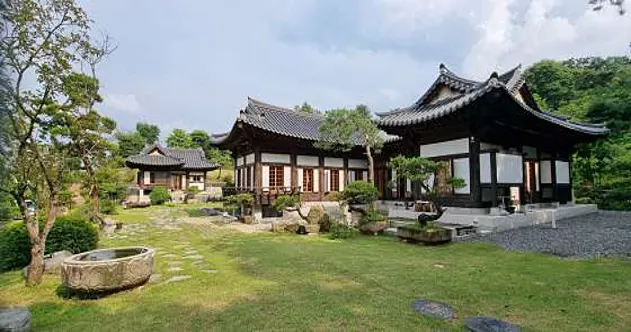 더 포레 1947