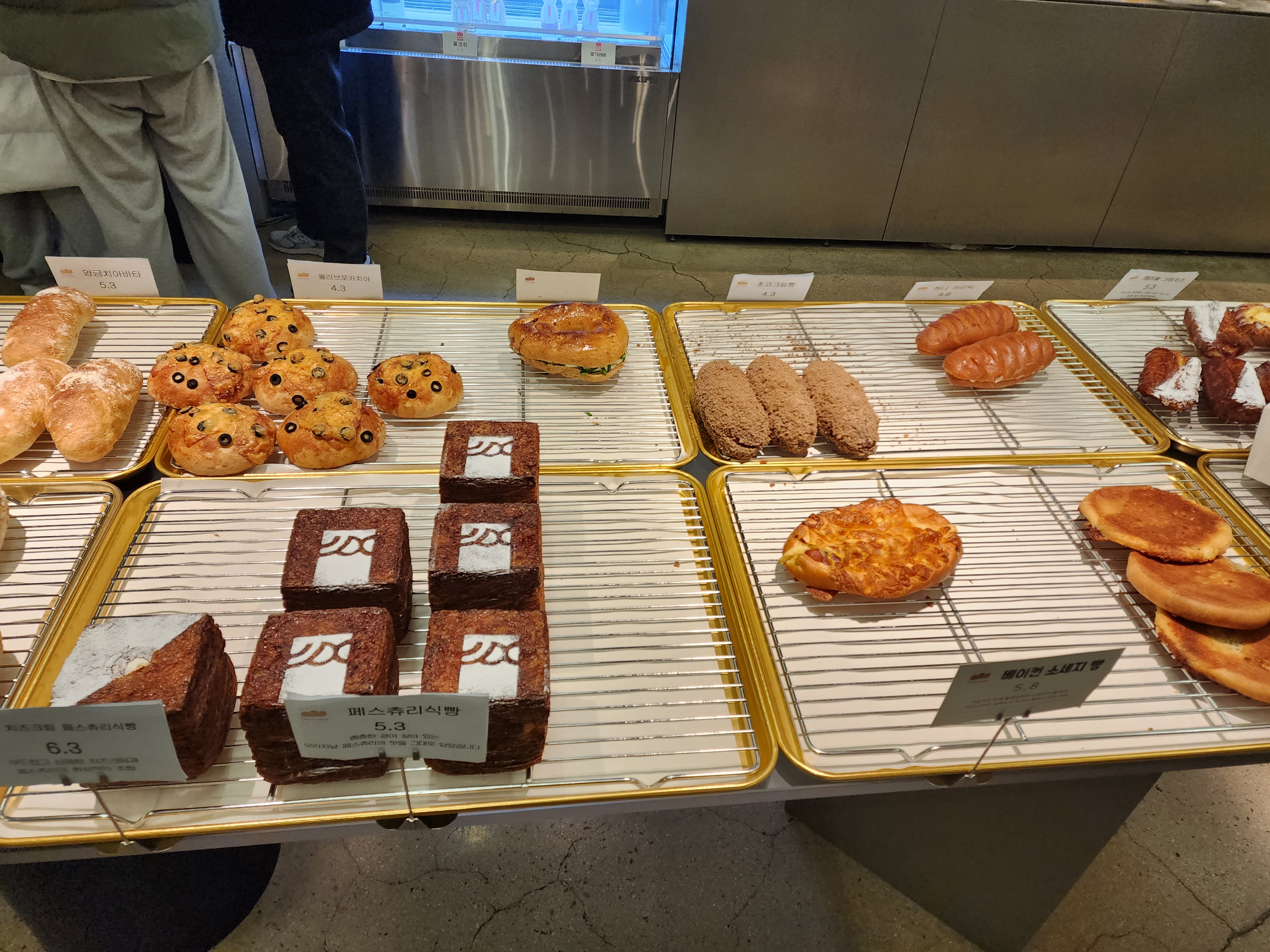 각종 베이커리 디저트