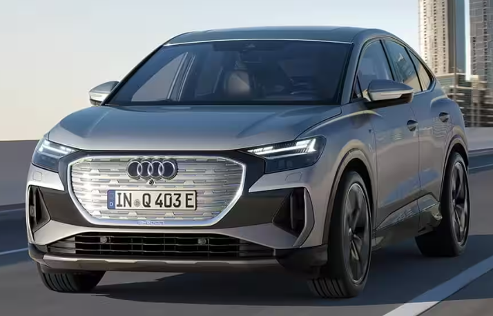 아우디 Q4 스포트백 이트론 40