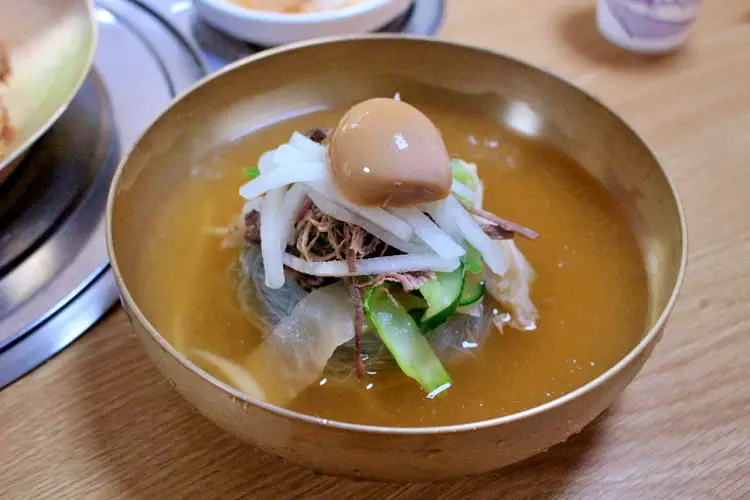 식객 허영만 백반기행 162회 신성우 편 50년 전통 함흥냉면, 훈제 오리보쌈 동두천 소요산 탑동계곡 노포 맛집 소개