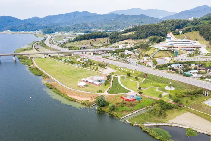 칠곡보 생태공원 전경 이미지