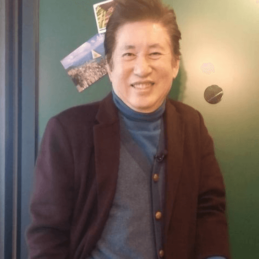 김용건-정장-갈색슈트