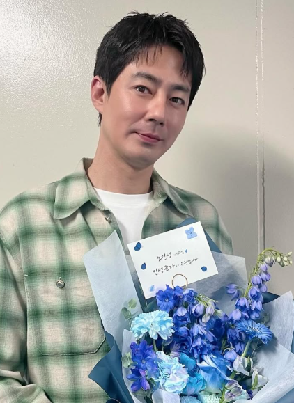 조인성 프로필