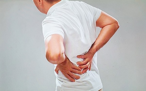 명치나 등 통증