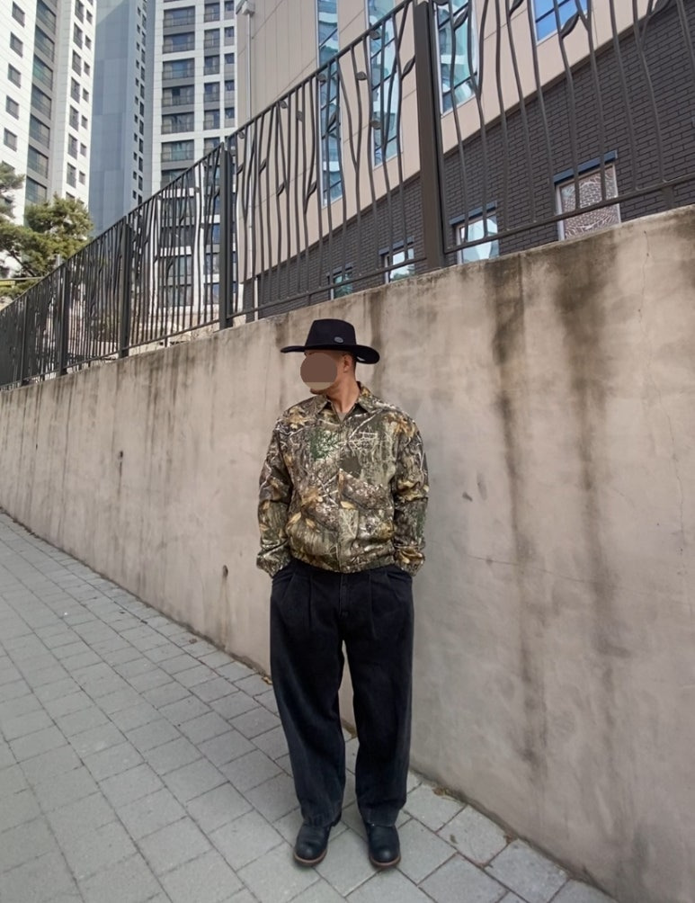 데일리룩('26.2.27.)유니버셜 케미스트리 페도라 웨스턴모자 카우보이모자, 디스이스네버댓 디네댓 리얼트리 재킷, 무신사스탠다드 벌룬 팬츠, 레드윙 아이언레인저 블랙 하니스