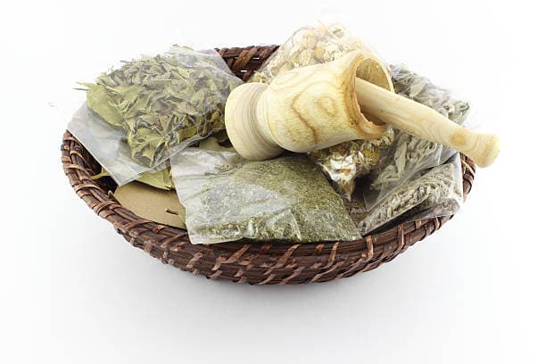 목욕용 허브 팩 만들기 – 몸과 마음을 정화하는 자연요법