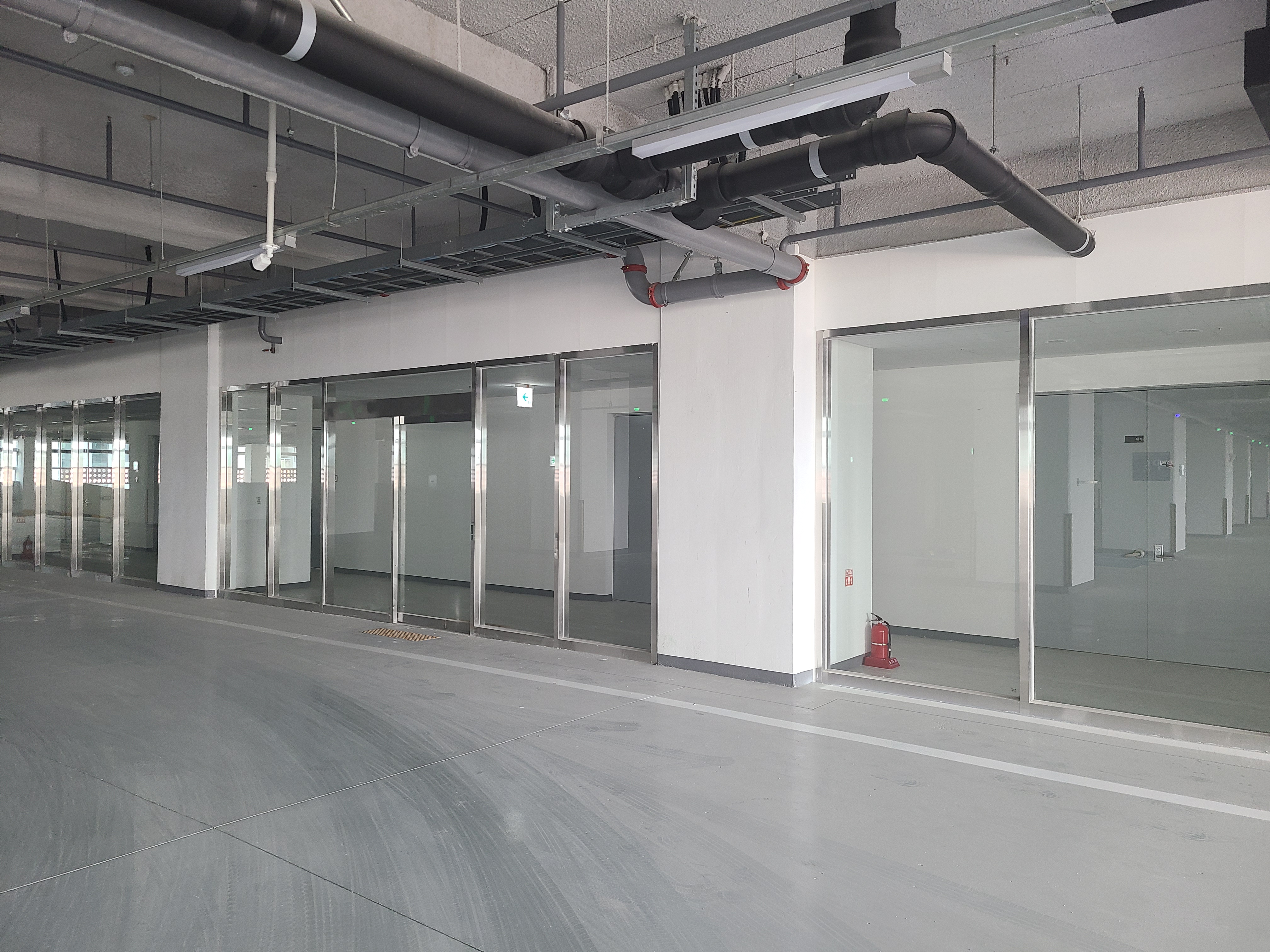 송도 AIT센터 4층이하 섹션오피스 및 주차장3