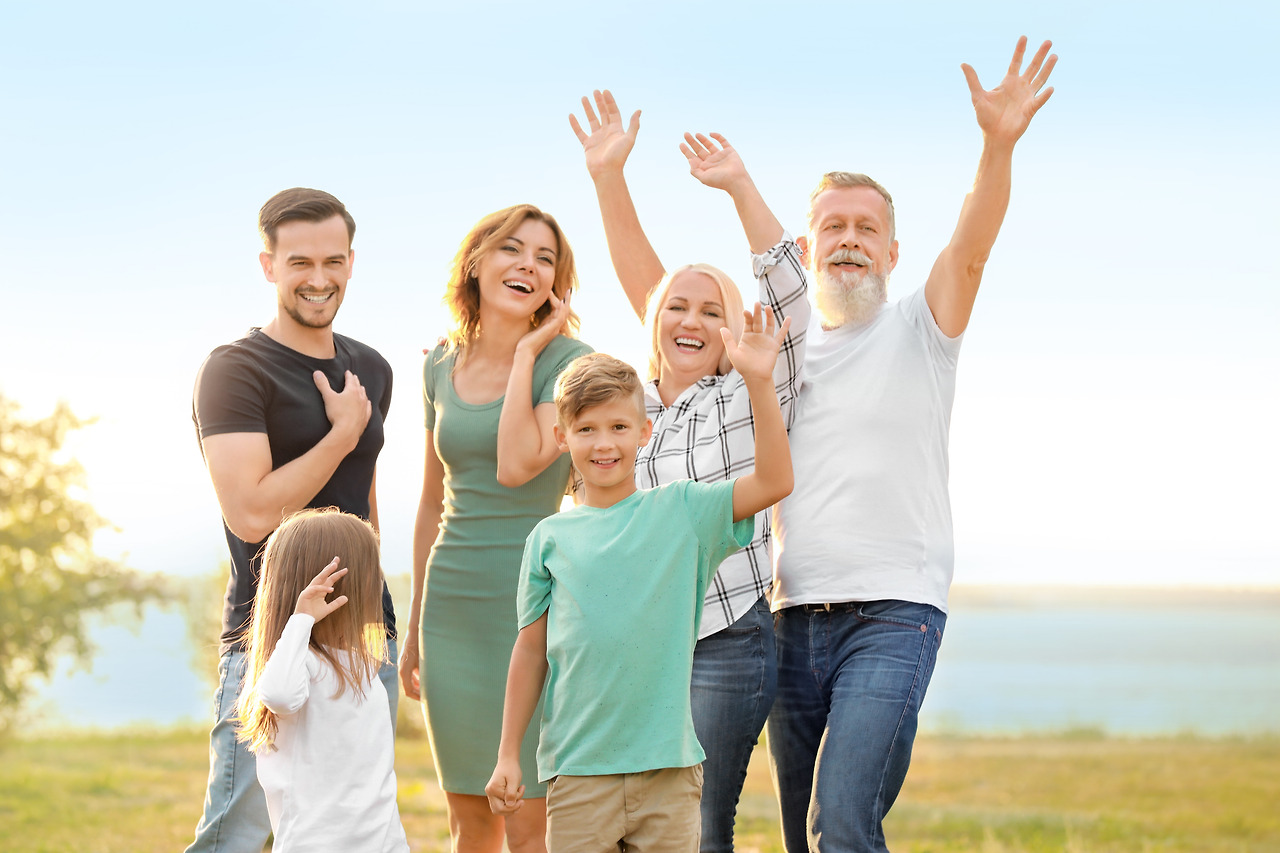 2. 様々な顧客のニーズに合わせた多様なチャネルを運営する