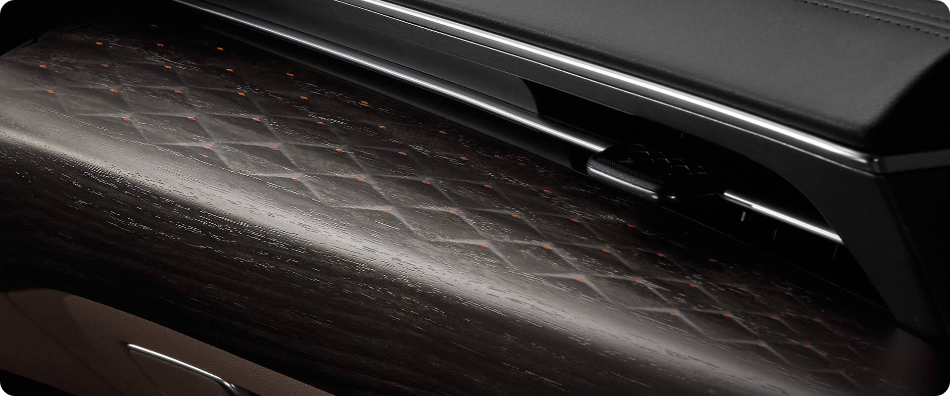 K8 하이브리드_실내