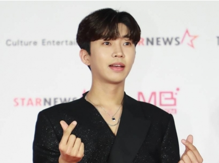 임영웅&#44; 35개월 연속 트로트 가수 브랜드 평판 1위
