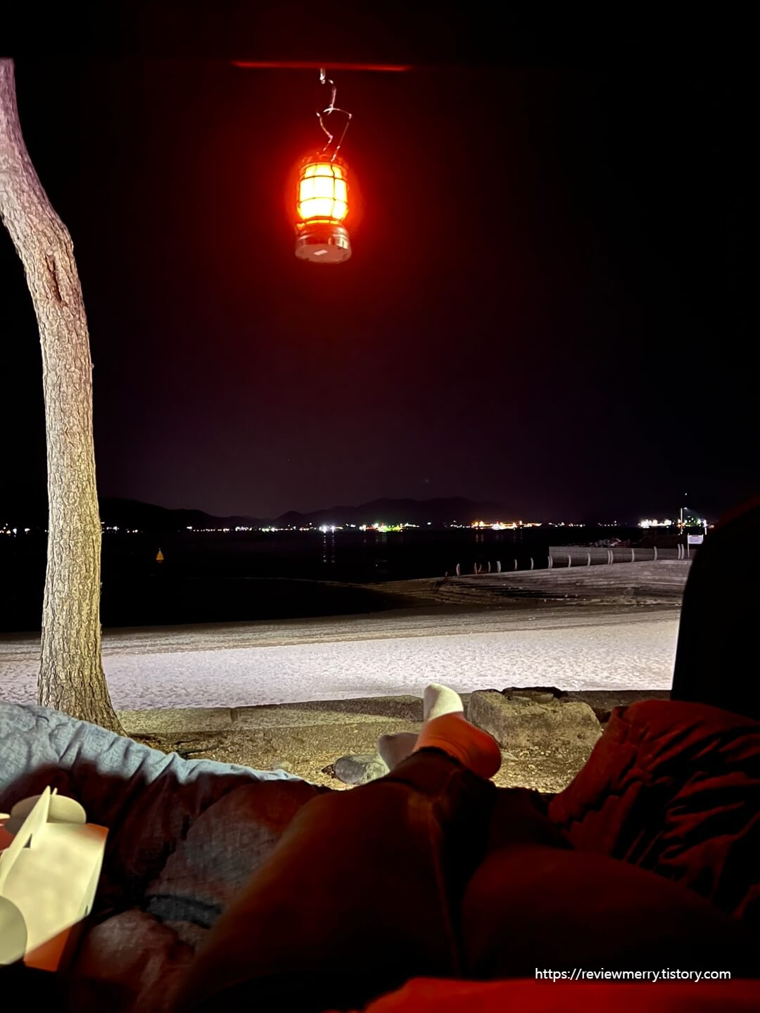 차에서 본 바다 사진