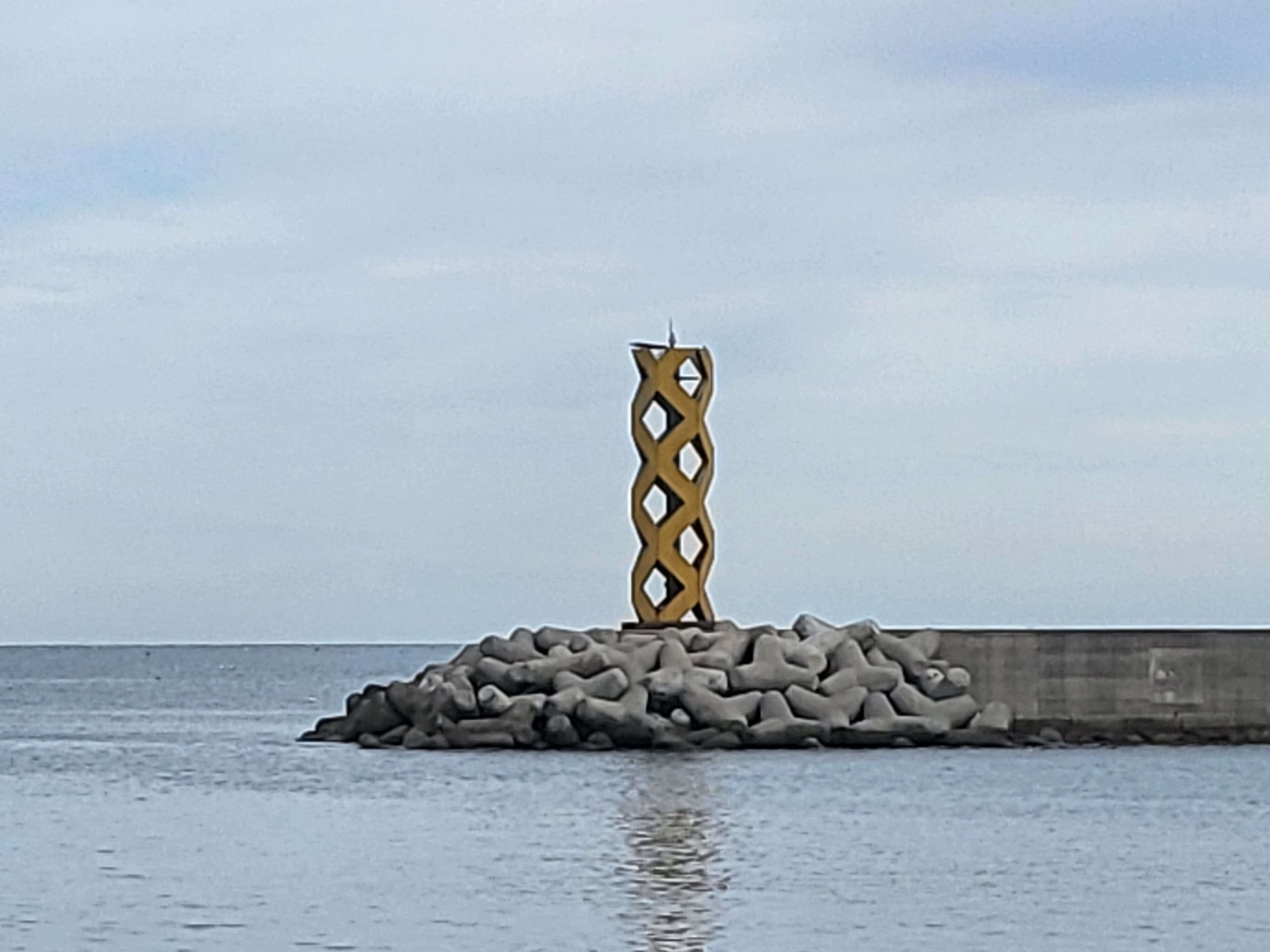 칠암 아나구회, 칠암 방파제, 칠암 야구등대, 칠암 차박하기, 칠암 방파제 낚시 조항